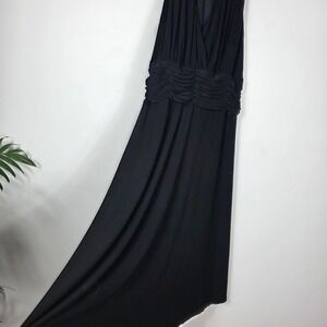 Evan Picone Black Sleeveless V Neck Ruched Waist Maxi Dress Size 14